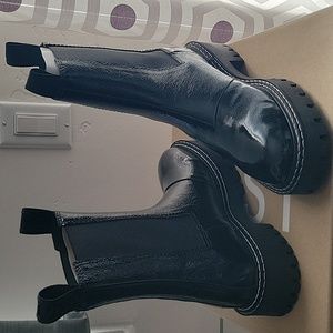 LAST 1677 Daze NWT BlackPatent Leather Lug Sole Boots, 41 EU (Fits Like 9.5US)